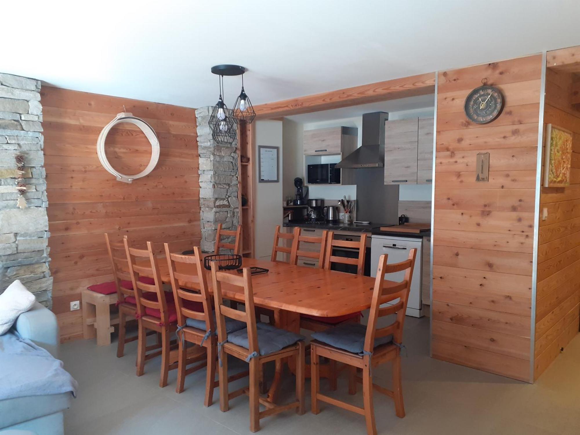 Appartement Chaleureux Avec Wifi De 10 Personnes A Val-Cenis Lanslebourg-Mont-Cenis Exterior photo